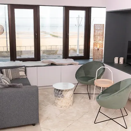 Met Zeezicht אוסטנדה